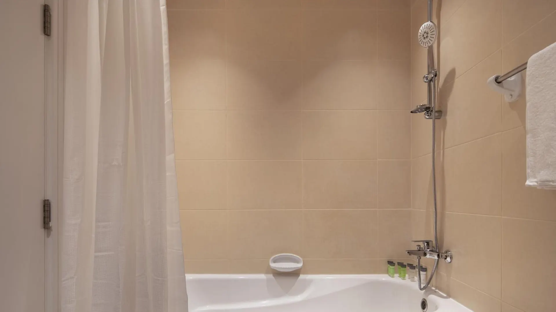 Studio Aura At Dubai Sports City Apartment
